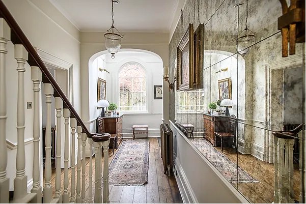 How to Create Antique Mirror Glass: DIY Vintage Charm