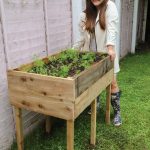 How to Build a Raised Garden Bed With Legs