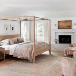 How to Create a Romantic Bedroom