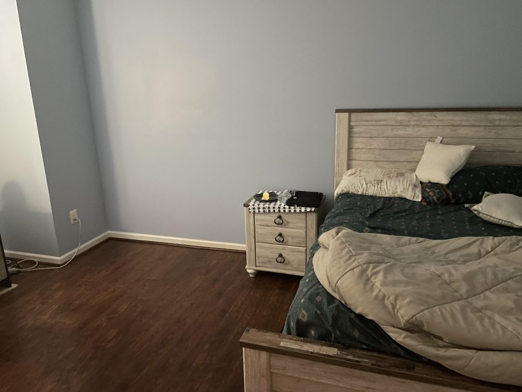 How to Fill Empty Space in Bedroom