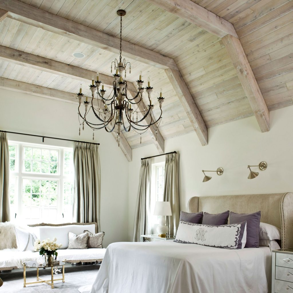 How to Furnish a Large Bedroom