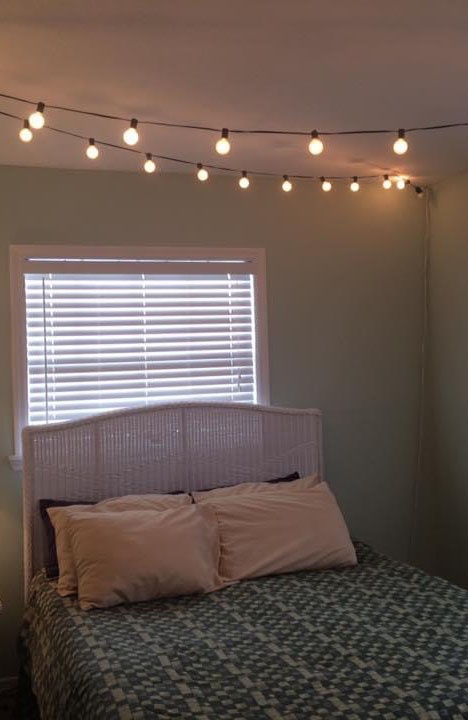 How to Hang Twinkle Lights in Bedroom