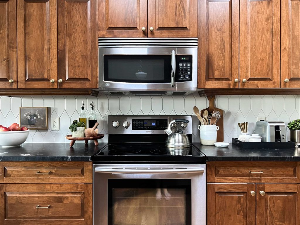 How to Update Old Kitchen Cabinets Without Replacing Them
